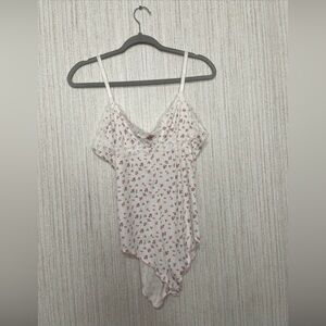 Womens Size Medium Floral Sleep Romper Stretchy Lace